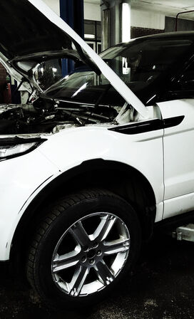 Диагностика системы запуска в Range Rover Evoque