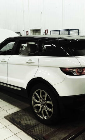 Диагностика системы климат-контроля в Range Rover Evoque