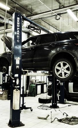 Диагностика проводки соленоида переднего амортизатора в Range Rover Evoque