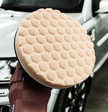 Мягкая полировка кузова в Land Rover Freelander