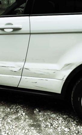 Устранение вмятин в Range Rover Evoque
