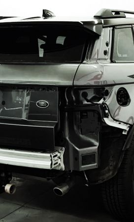 Окрас крышки багажника в Range Rover Evoque