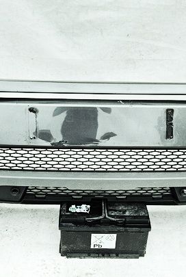 Окрас переднего бампера в Range Rover Evoque