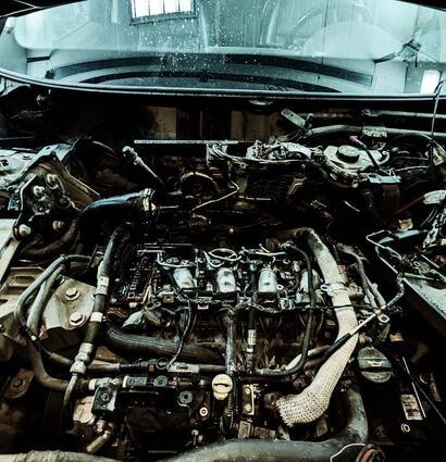 Замена прокладки левой клапанной крышки в Land Rover Freelander
