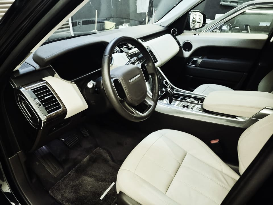 Консервация кожи на Range Rover Sport
