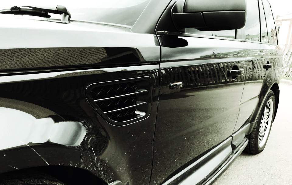 Окрас ручек дверей на Range Rover Sport