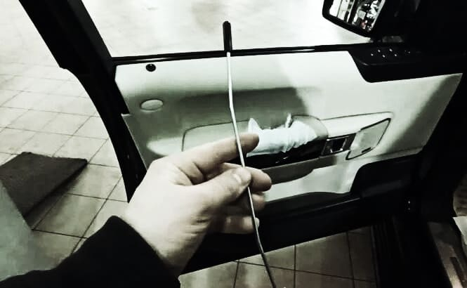 Открыть замок Range Rover Sport