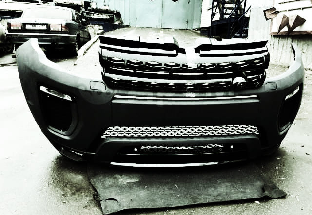 Арматурные работы переднего крыла в Range Rover Evoque