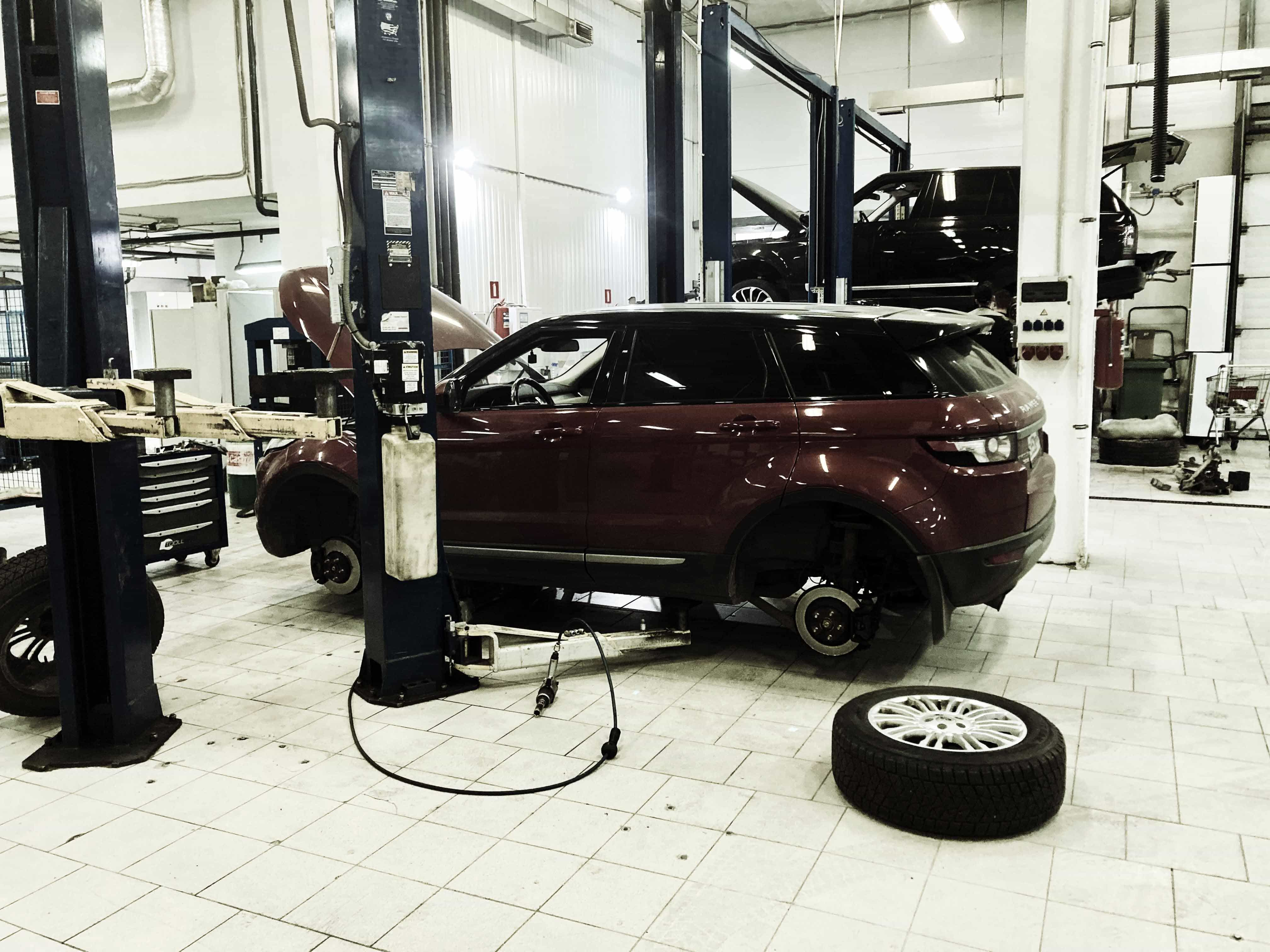 Программирование электронного модуля системы ACE в Range Rover Evoque