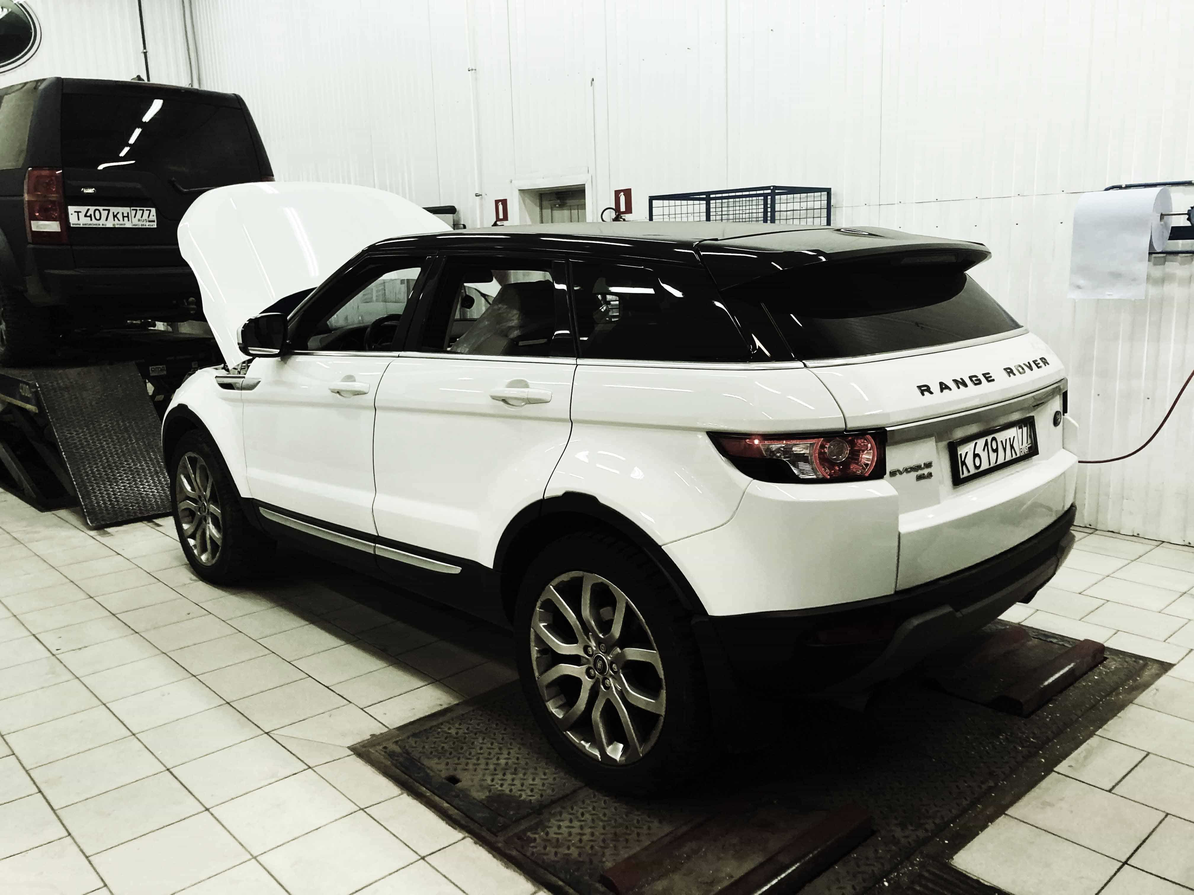 Сброс датчика давления вшинах в Range Rover Evoque