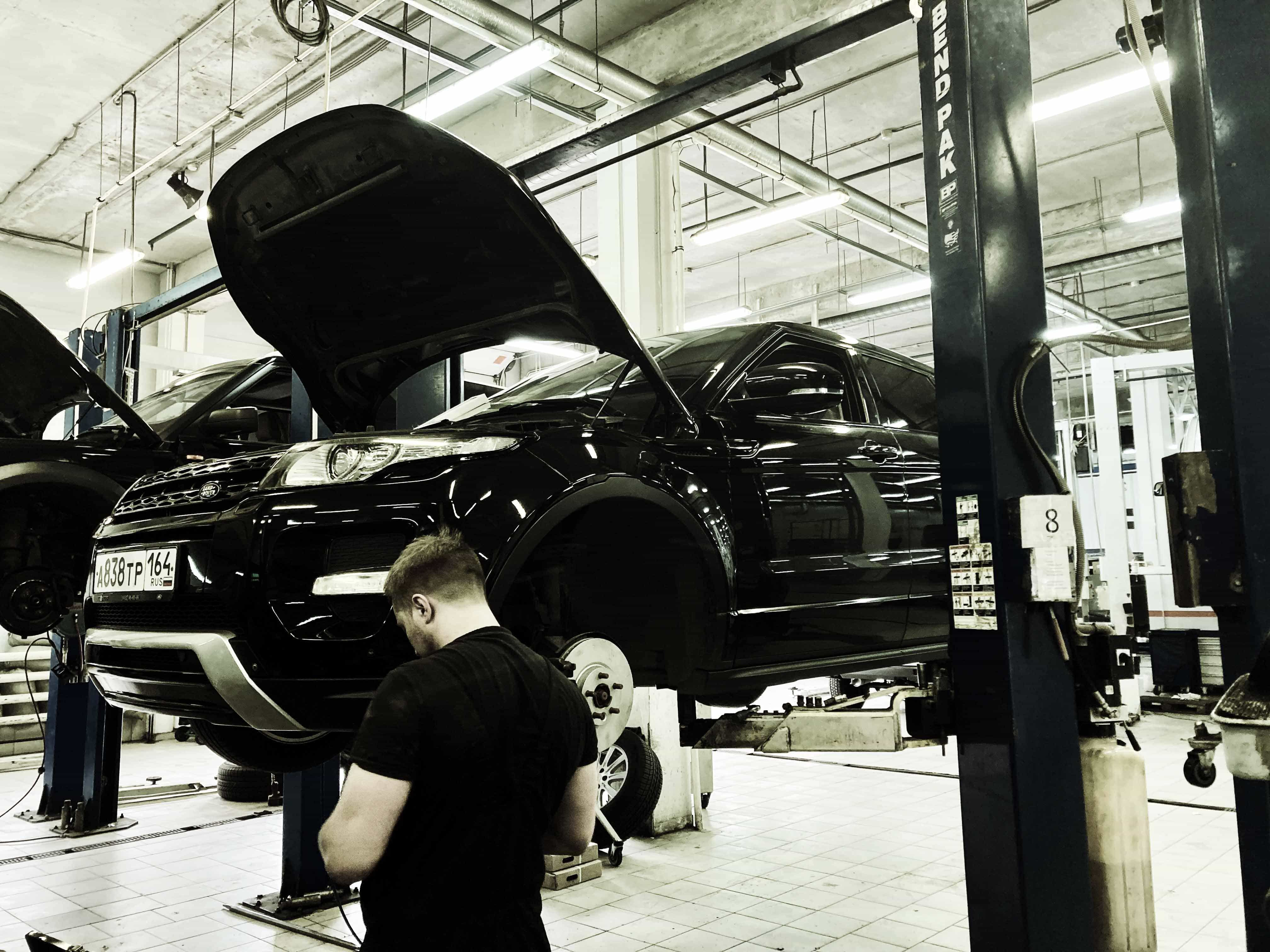 Перепрограммирование модуля контроля АКБ в Range Rover Evoque