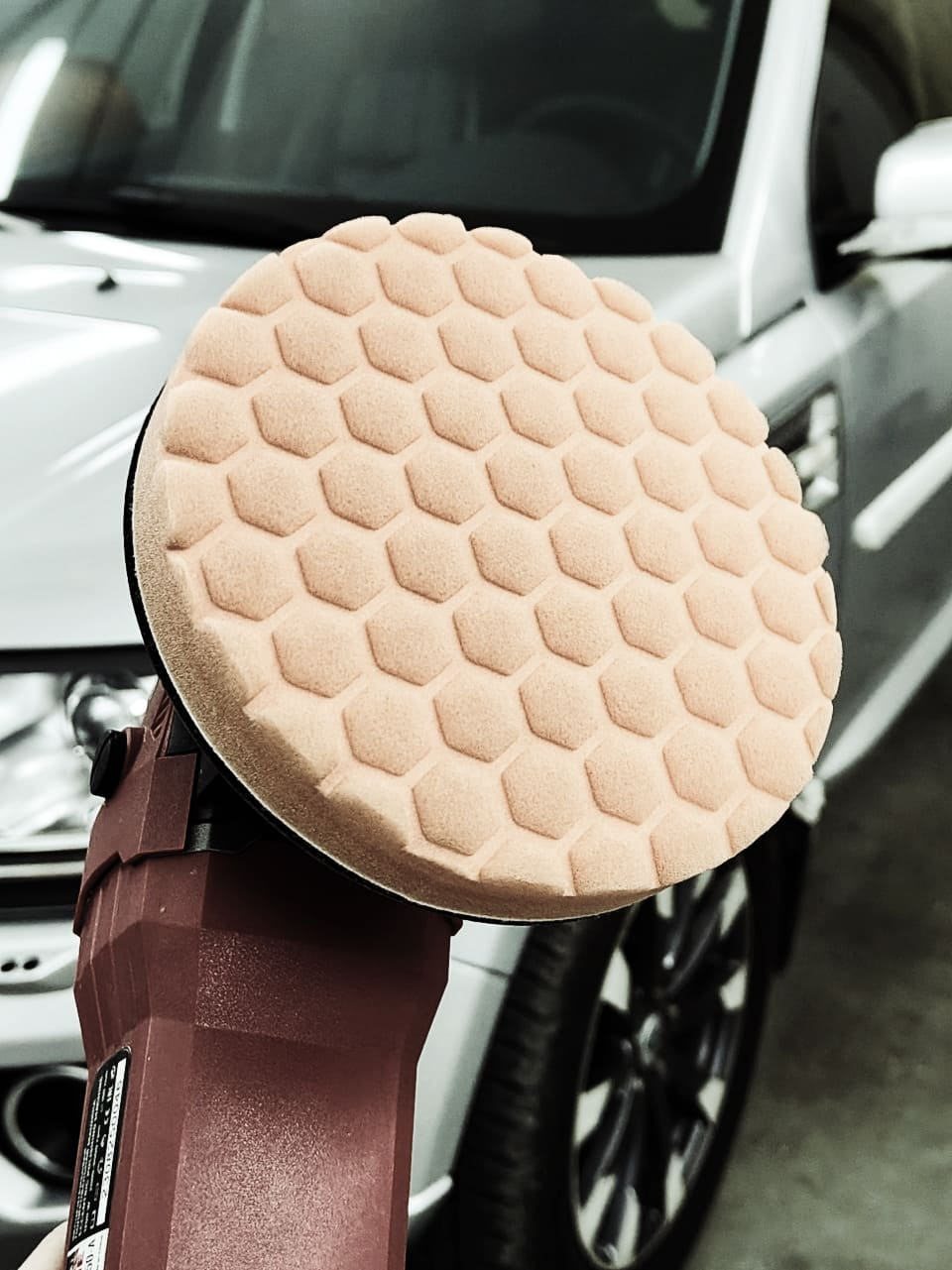 Мягкая полировка кузова в Land Rover Freelander